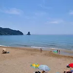 Yannis - Holiday Apartments On Agios Gordios Beach In Corfu