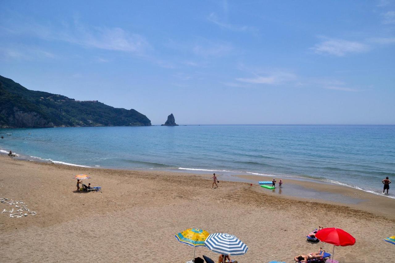 Yannis - On Agios Gordios In Corfu Appartement